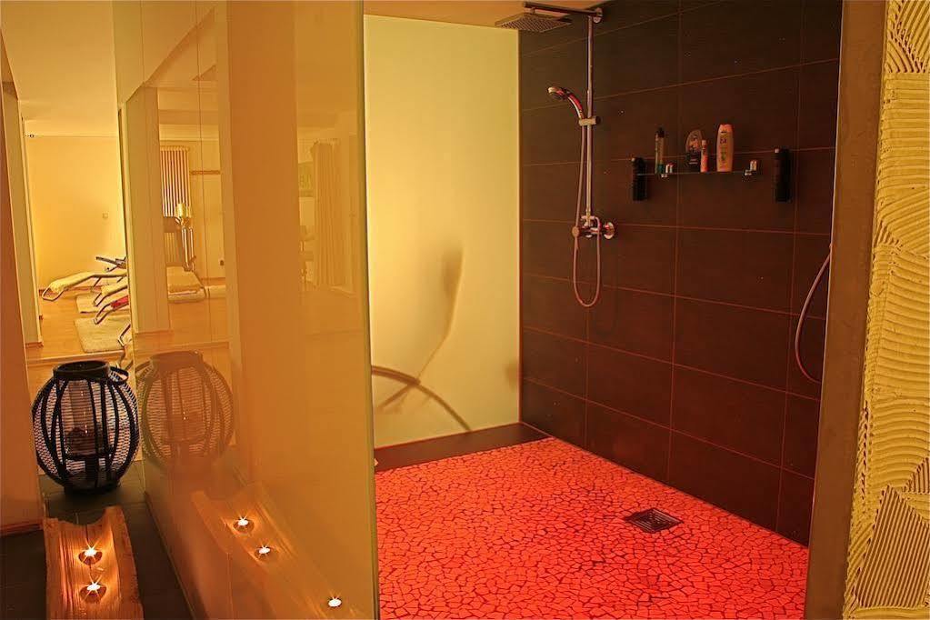 לינדאו Maxhotel מראה חיצוני תמונה