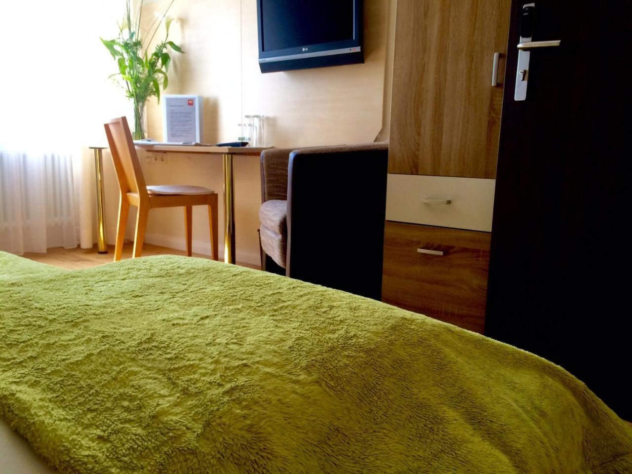לינדאו Maxhotel מראה חיצוני תמונה
